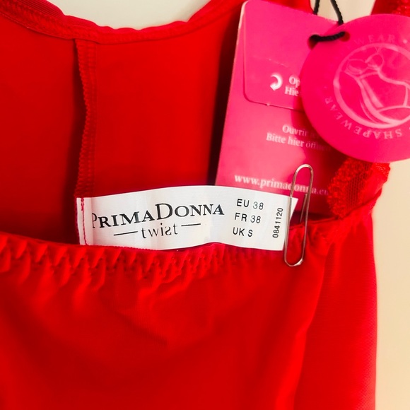 Spanx - Picture 2 of 3